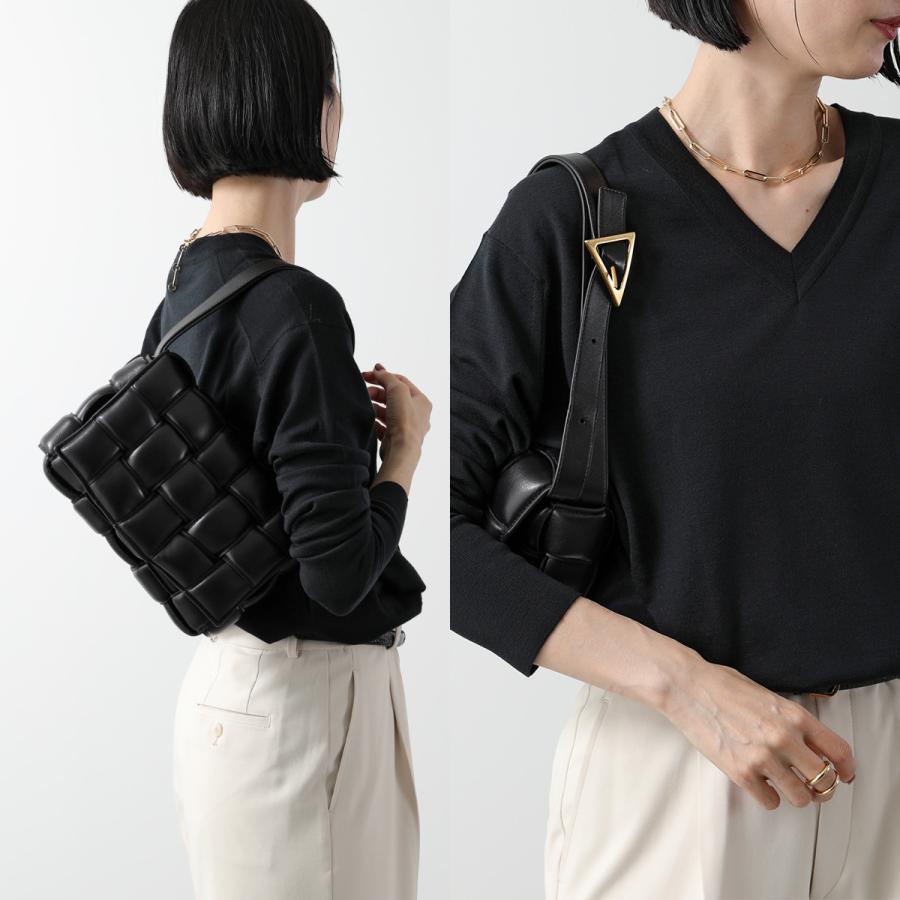 BOTTEGA VENETA（ボッテガ・ヴェネタ） ショルダーバッグ パデッド