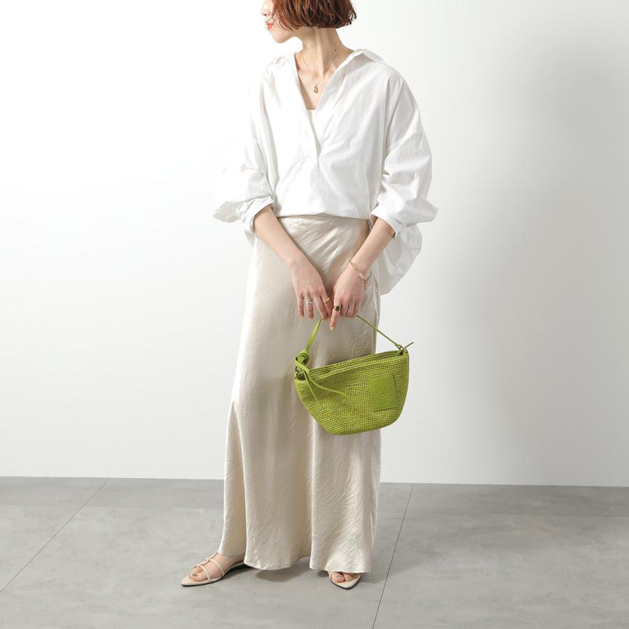 LOEWE（ロエベ） かごバッグ POCHETTE BAG スリット ポシェット