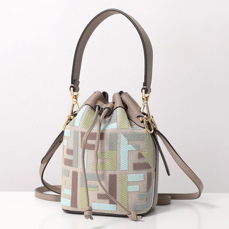 FENDI（フェンディ） ショルダーバッグ MINI MON TRESOR ミニ モン