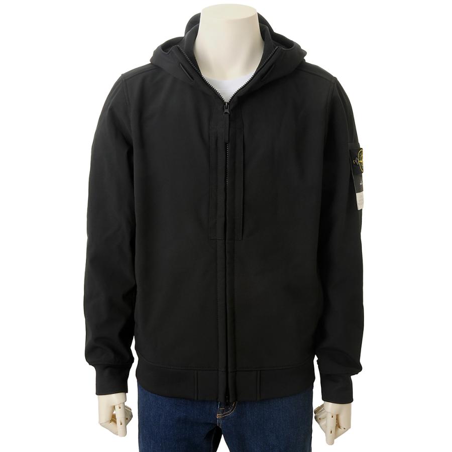 けんぴー様のstone ソフトシェル ジャケット ストーンアイランド