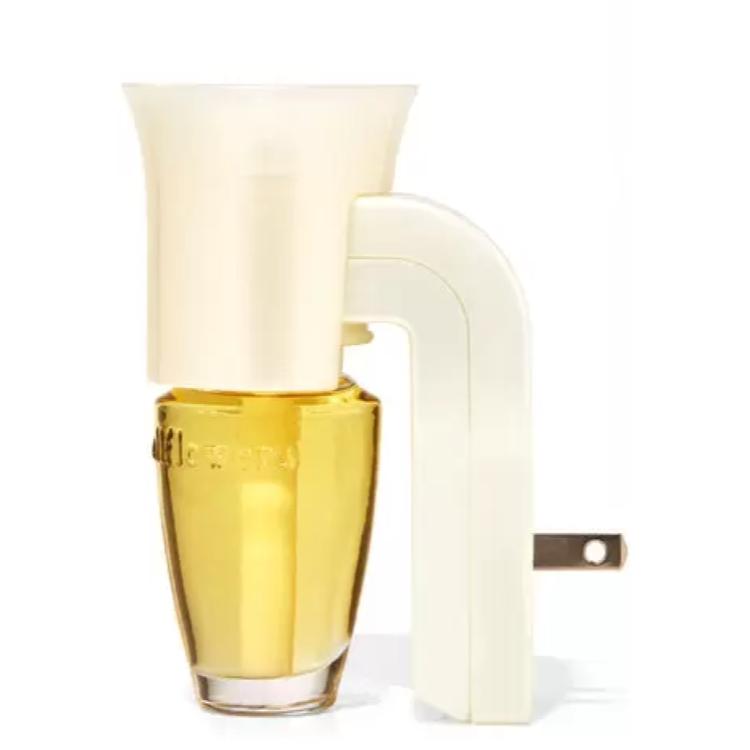 バス&ボディワークス ウォールフラワー フレグランスプラグ ナイト