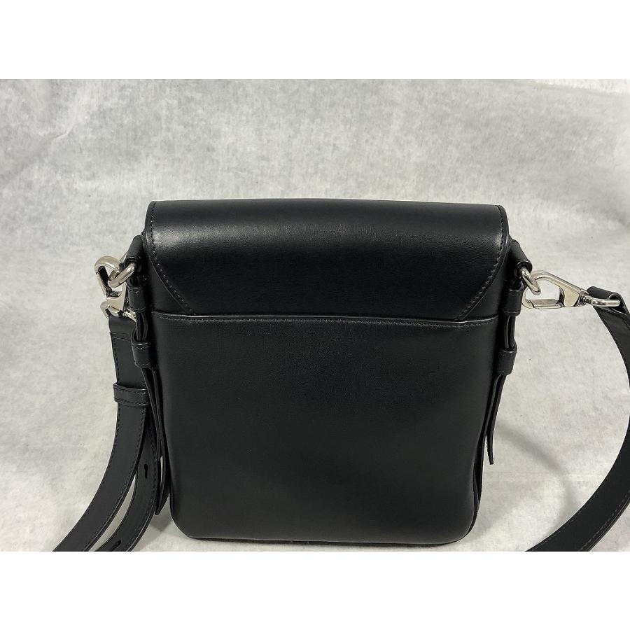 トッズ TOD'S レザーショルダーバッグ ブラック : ワットマン Yahoo