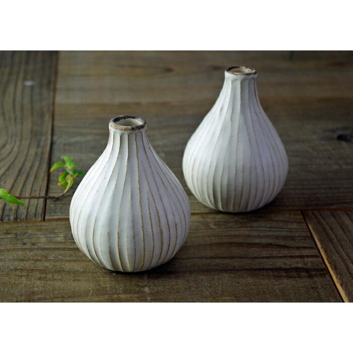 益子焼の一輪挿し 