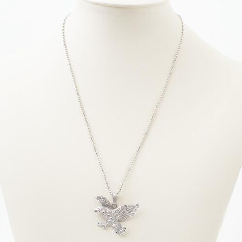 NEW 特別価格 ドイツ製・シルバー イーグルペンダント（手彫調