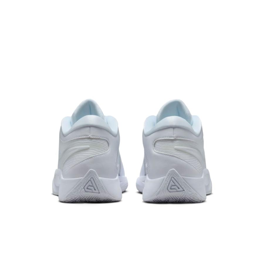 NIKE（ナイキ） ヤニス フリーク 6 TB EP ホワイト/ホワイト FV1293