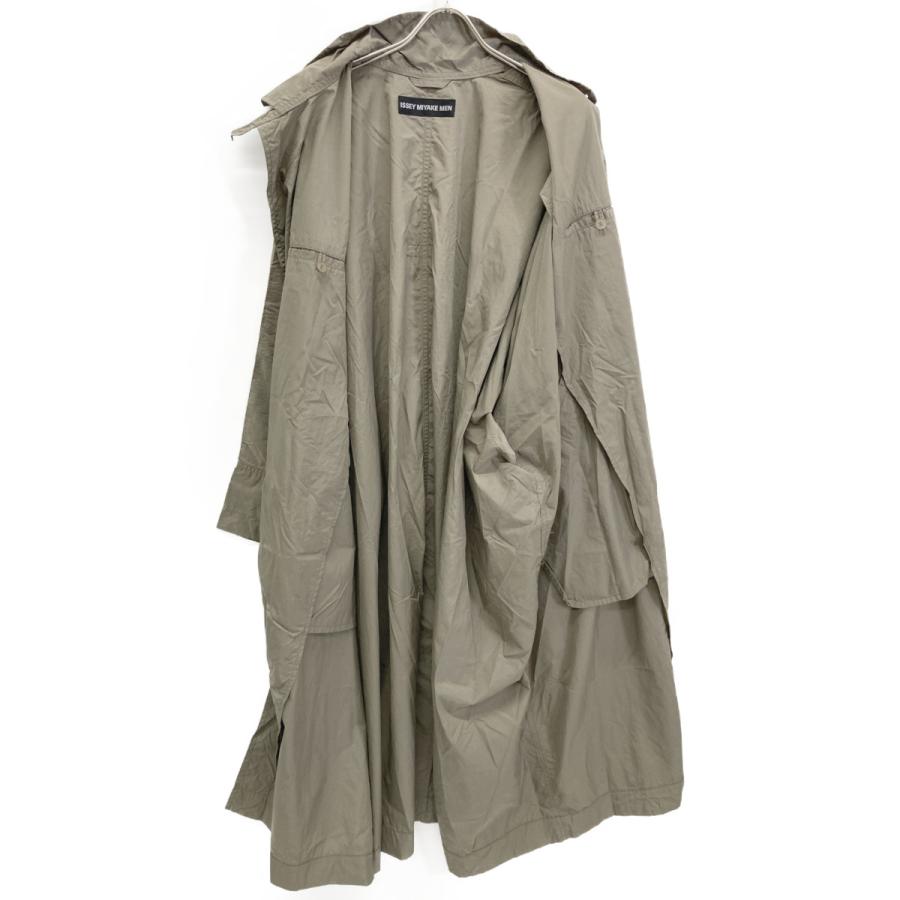 ISSEY MIYAKE MEN イッセイミヤケメン 18AW ME81FA058 カーキ ナイロン