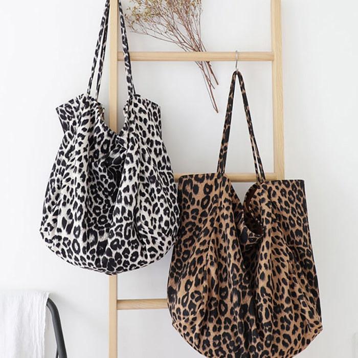 トートバッグ レオパード柄 ヒョウ柄 軽量 大容量 エコバッグ 旅行