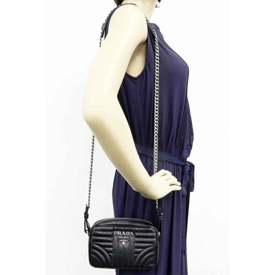 PRADA（プラダ） チェーンショルダーバッグ インプントゥーレ