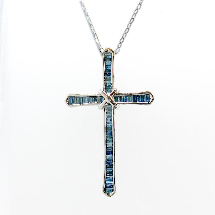 十字架 クロス モチーフ ブルーダイヤモンド ネックレス ダイヤモンド