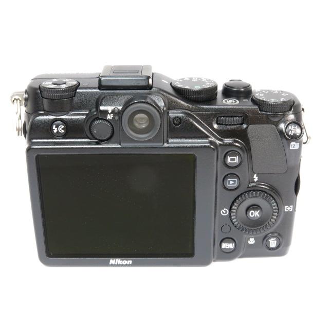 ニコン（Nikon） COOLPIX P7000 （充電器なし）レザーケース付き