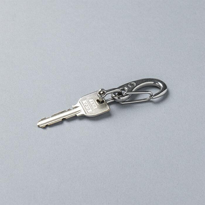 海外正規品 日本未発売 WICHARD SELF-LOCKING D SHACKLE 4MM