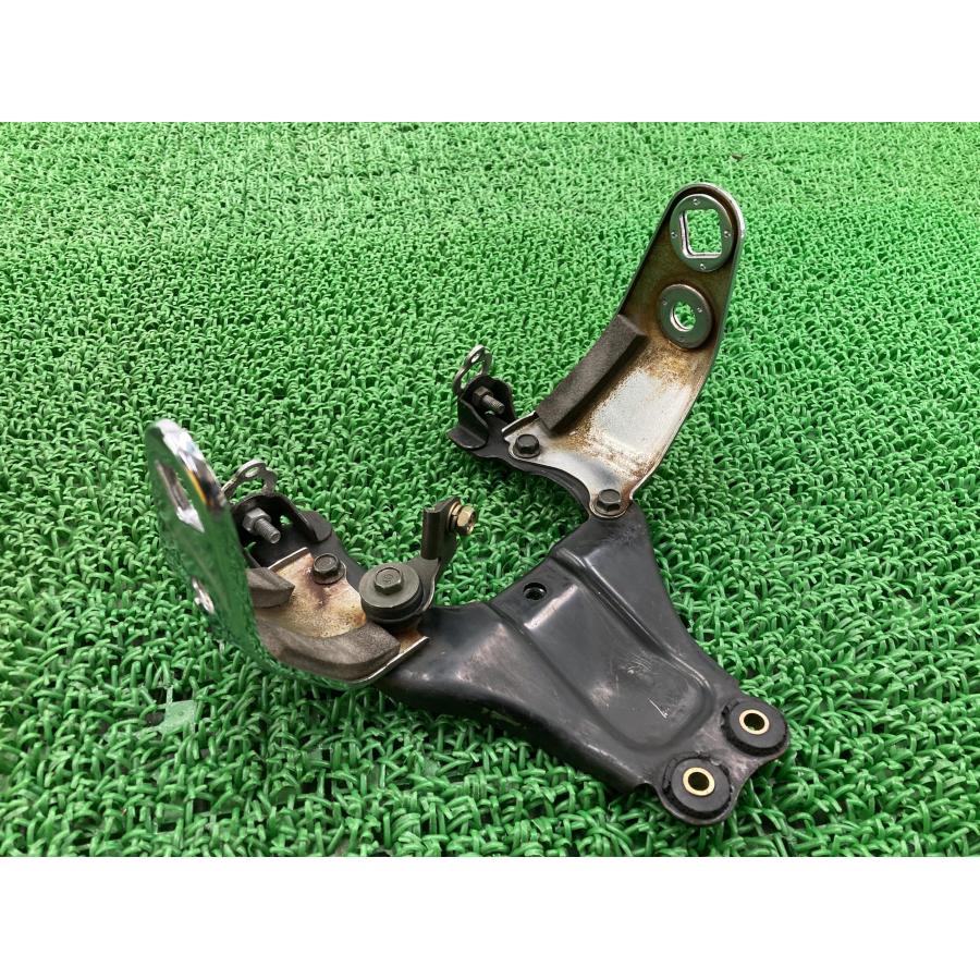 ヤマハ発動機 SR400 ヘッドライトステー ヤマハ 純正 中古 バイク 部品