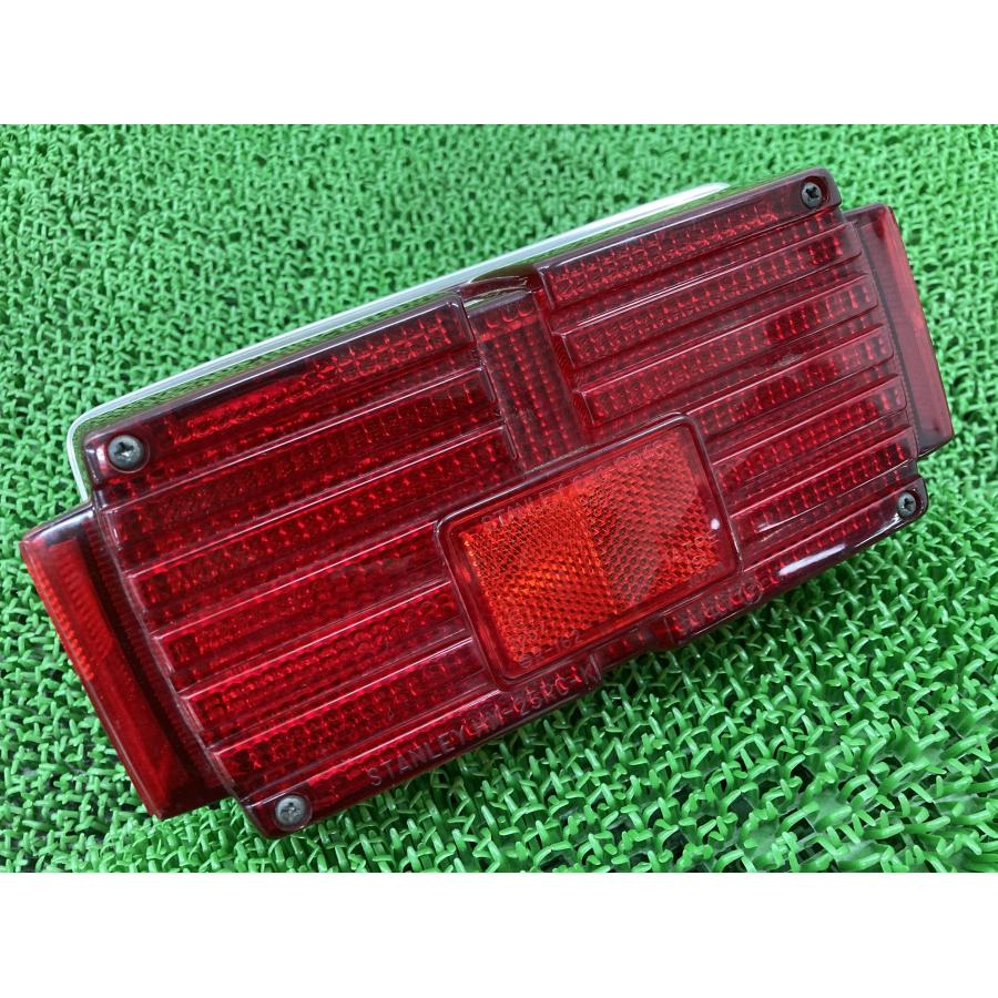 ホンダ（HONDA） CB750F テールランプ HM-25RC 純正 中古 バイク 部品