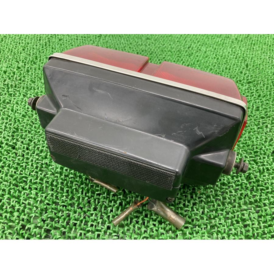 ホンダ（HONDA） CB750F テールランプ HM-25RC 純正 中古 バイク 部品