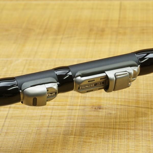 がまかつ がま投 サーフ ツアラー 27-420HS/N584L 投げ竿 美品 : 釣