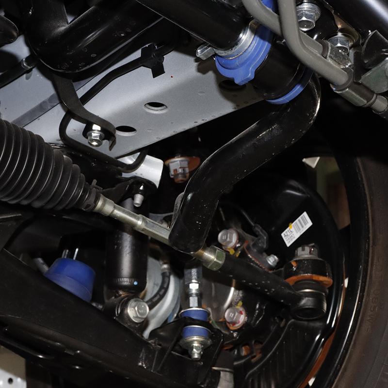 ハイエース 200系 ワイド 2WD スタビライザーアジャストリンク 強化