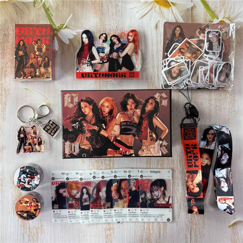 aespaグッズ ギフトボックス フォトカード Dirty Work テープ セット