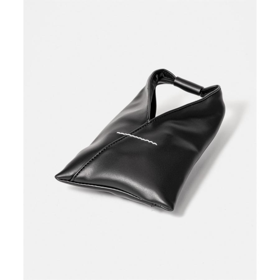 MM6 エムエムシックス SA5VL0001 P4313 スマホショルダー