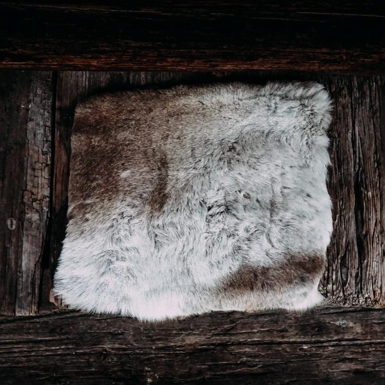 ダーラム トナカイファー ワードS Dalum | ファー 毛皮 毛 ラグ