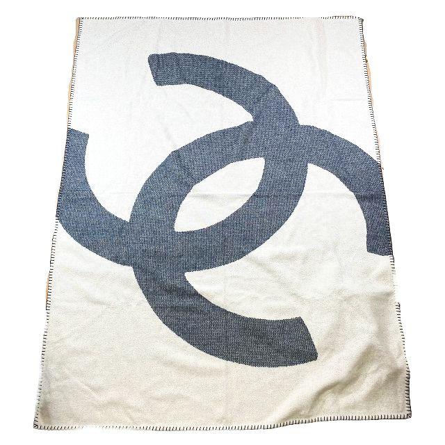 CHANEL（シャネル） 美品 大判 ココマーク ブランケット ひざ掛け 毛布