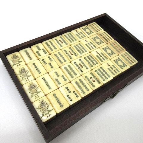 背竹 骨牌 麻雀牌 唐木箱 在銘入り 装飾金具 サイコロ 点棒付き