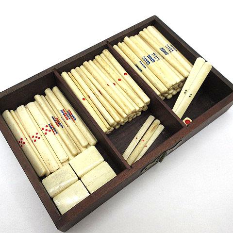 背竹 骨牌 麻雀牌 唐木箱 在銘入り 装飾金具 サイコロ 点棒付き