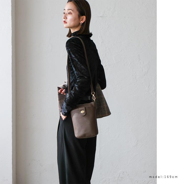 VitaFelice（ヴィータフェリーチェ） ポシェット レディース スマホ