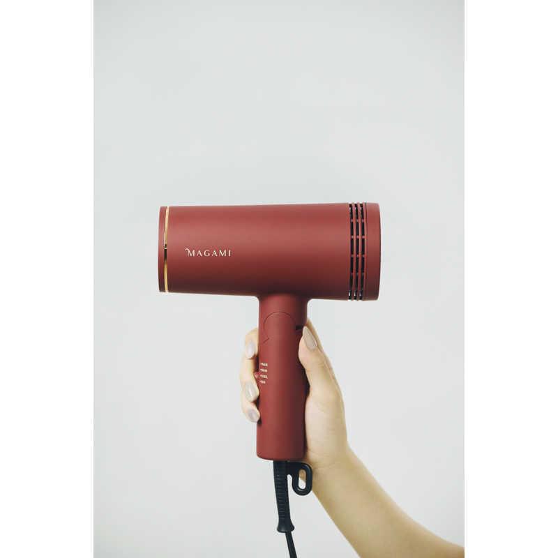 ヘイゼルトンプソン MAGAMI(マガミ)飛び散るコラーゲン コラーゲン