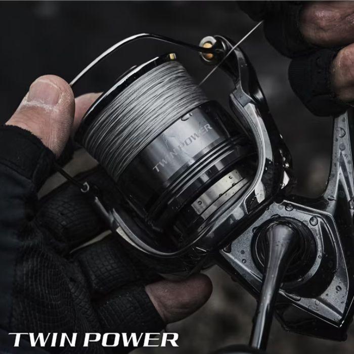 シマノ（SHIMANO） 24 ツインパワー 2500SHG TWIN POWER リール