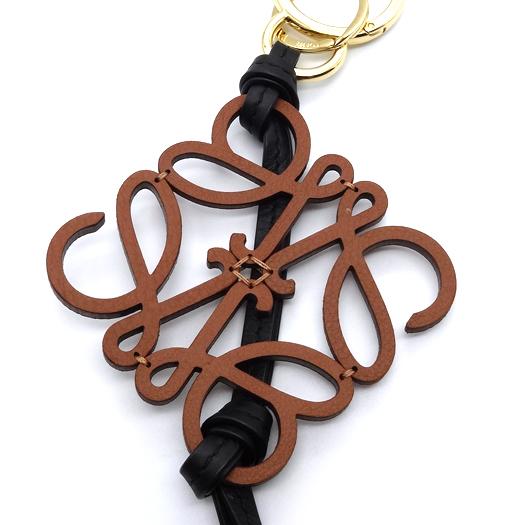 LOEWE（ロエベ） アナグラム チャーム カーフレザー タン ブラック