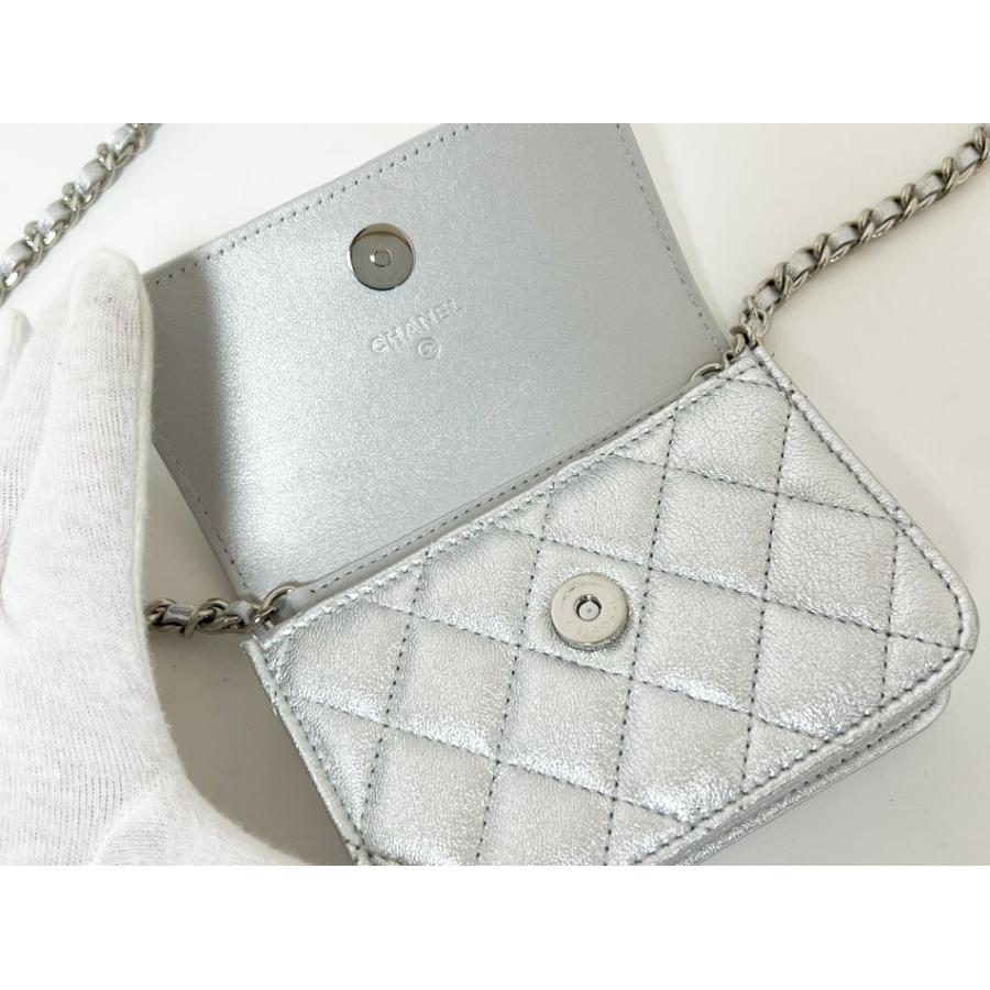 CHANEL（シャネル） スター ミニ マトラッセ チェーンショルダーバッグ