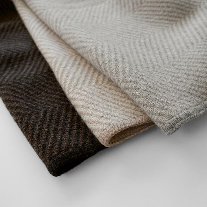 PRODIGAL（プロディガル） カシミヤ 100％ ヘリンボーン柄