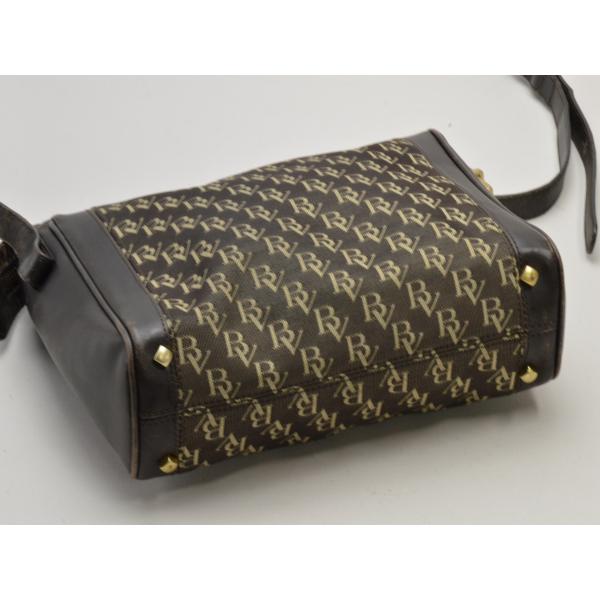 BOTTEGA VENETA（ボッテガ・ヴェネタ） ショルダーバッグ BVロゴ