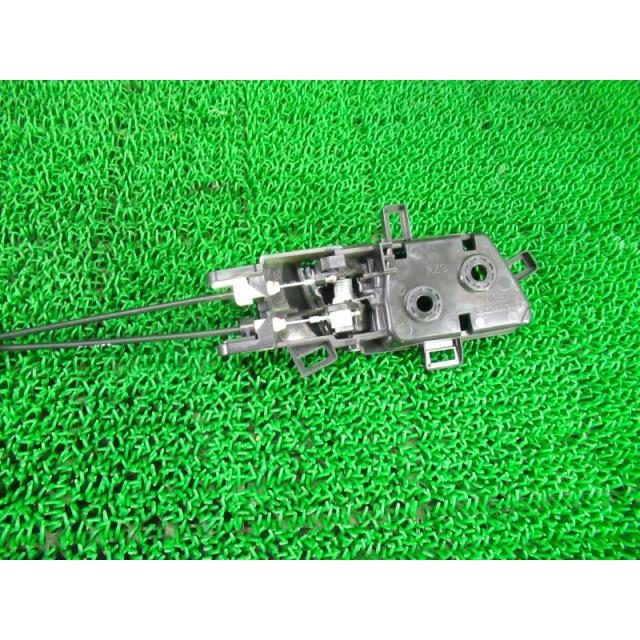 ホンダ ステップワゴン DBA-RK5 左フロント 左前 助手席 ドアロック