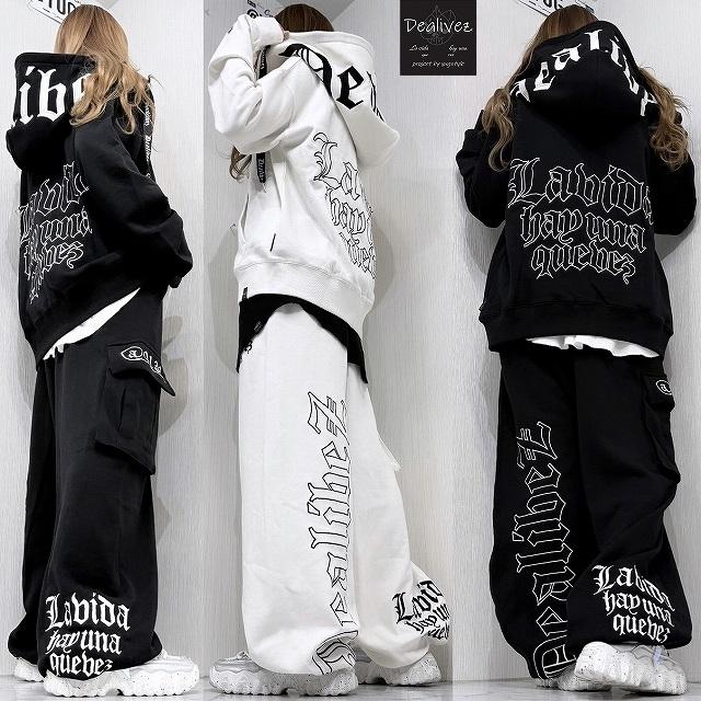 Dealivez Black Letter ZIPパーカー クリア刺繍 チャーム付 BIGフード