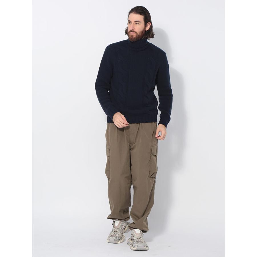 MONCLER（モンクレール） カシミヤ混 ケーブル タートルネック ニット