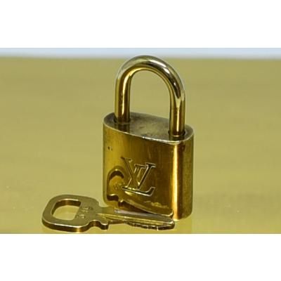 ルイ・ヴィトン パドロック南京錠のおすすめ人気商品一覧 通販 - Yahoo