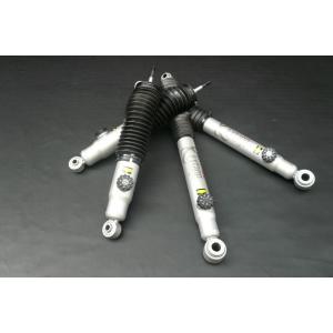 KYB カヤバ ショックアブソーバー セット1台分 Extage SET ハイエース