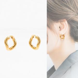 Charlotte Chesnais シャルロットシェネ ピアス Triplet Earring