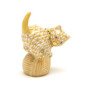 ヘレンド（HEREND） 馬 置物 赤色の鱗模様 手描き 磁器 フィギュリン