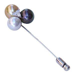 ブローチ 真珠 パール タヒチ黒蝶真珠 南洋白蝶真珠 ダイヤモンド 9.4