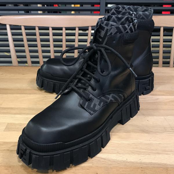FENDI（フェンディ） 【美品】フェンディ FF柄 フォース レースアップ