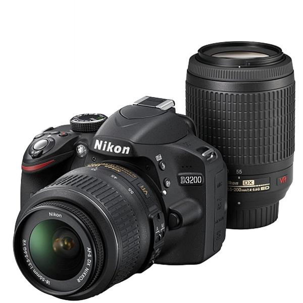 ニコン（Nikon） Nikon D3200 ダブルレンズキット デジタル 一眼レフ