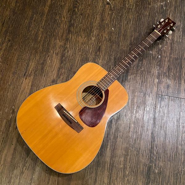 YAMAHA（ヤマハ） Yamaha FG-200 Acoustic Guitar アコースティック