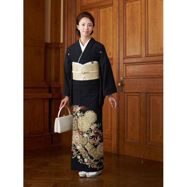Mサイズ 正倉院文様柄の黒留袖フルセット(黒)|黒留袖 4A1219 : e