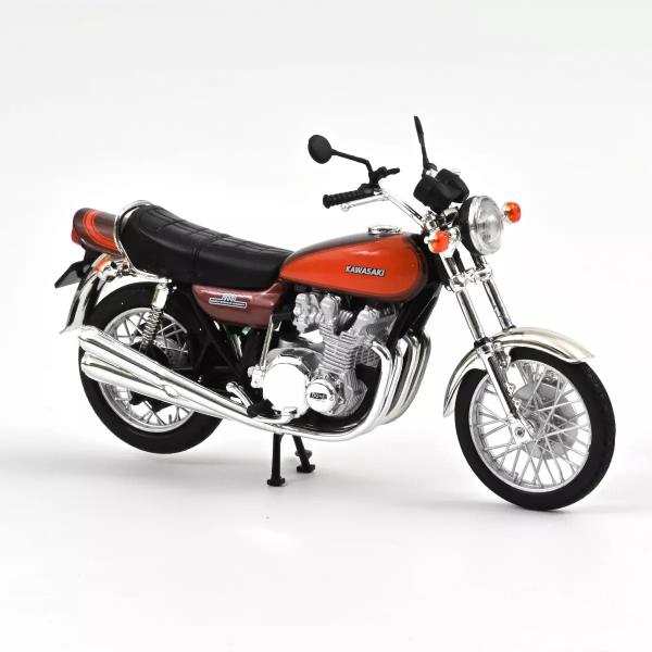 ノレブ（NOREV） 1/18 カワサキ Kawasaki Z900 1973年式 ブラウン