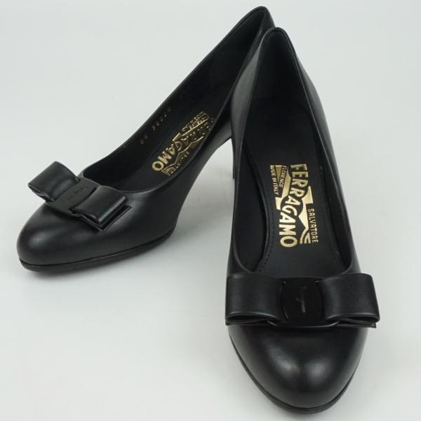FERRAGAMO（フェラガモ） ヴァラパンプス ブラック サイズ表記4 1/2