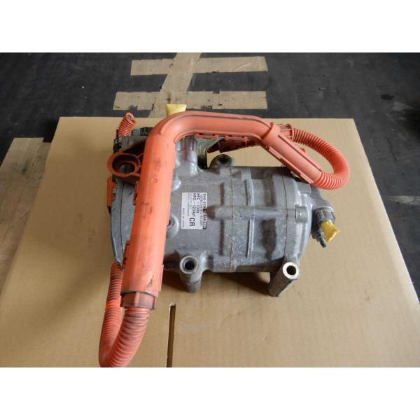 送料無料 平成29年 フィット GP5 エアコン コンプレッサー 中古 即決