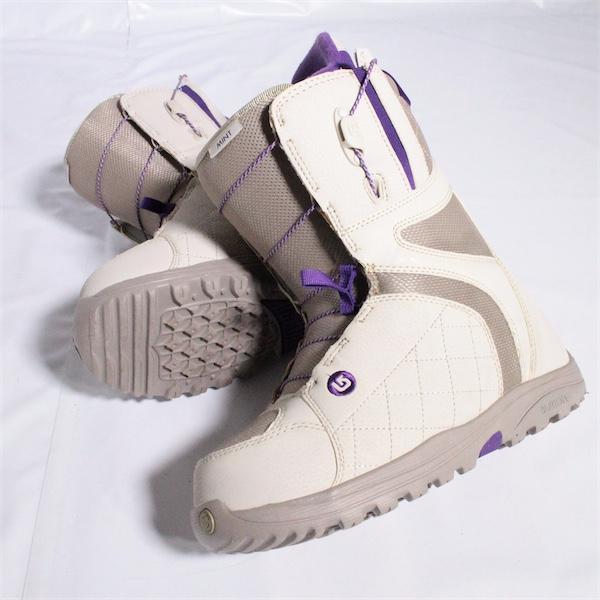 BURTON（バートン） 15-16 BURTON Mint Asian Fit サイズ24.0cm 【中古