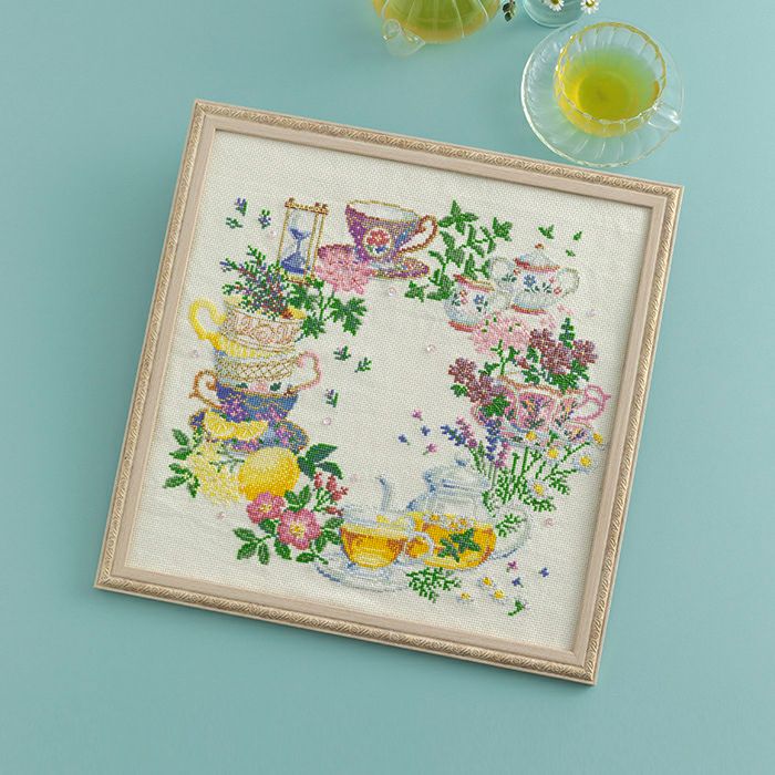 クロスステッチフレーム＜七福神のしあわせ宝舟＞ | リバティ 生地